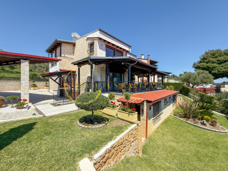 property-img